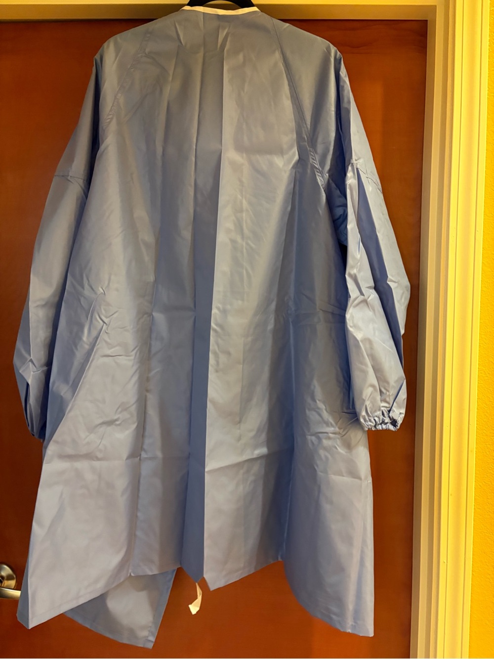 Level 2 surgical gown, reusable size L